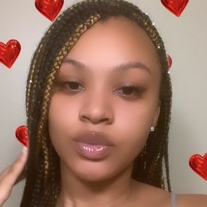 Meet your Posher, Paeton